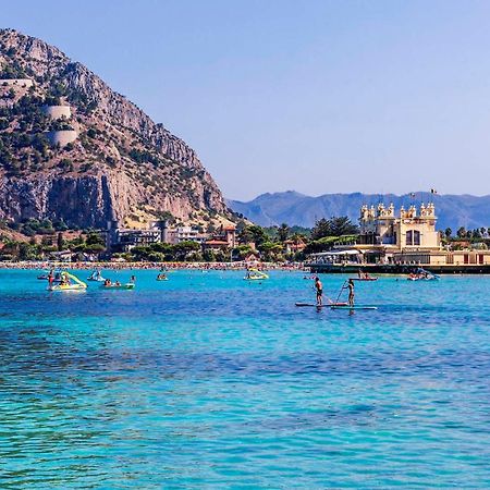 Casa Mandorlo A Mondello Apartman Kültér fotó