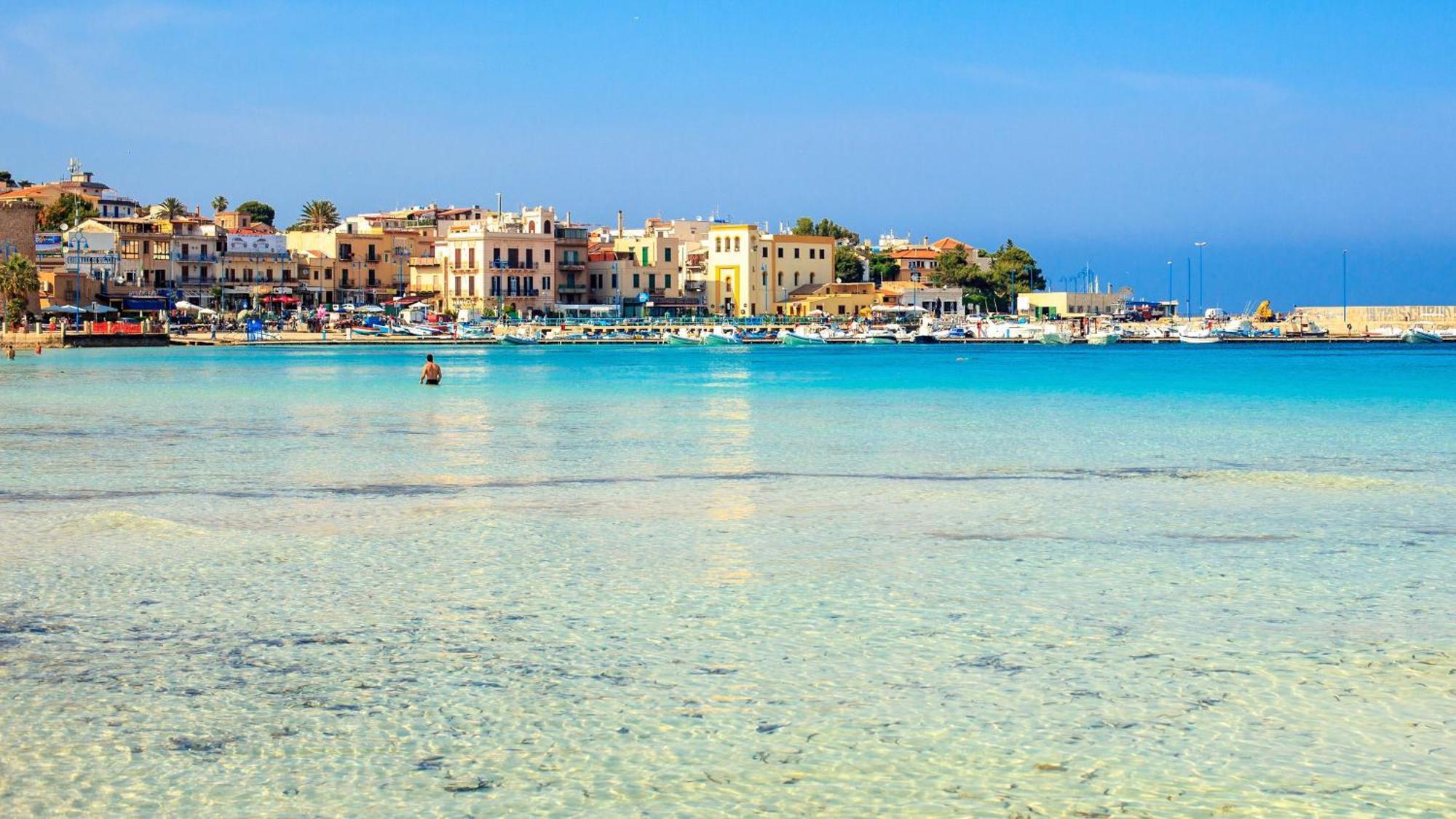 Casa Mandorlo A Mondello Apartman Kültér fotó